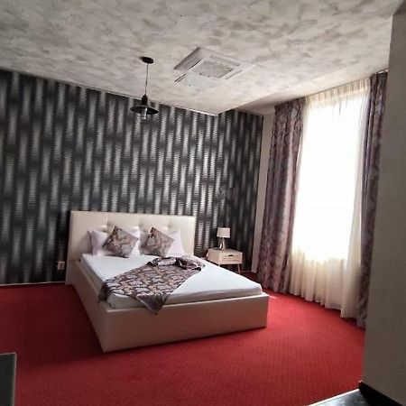 Militari Residence Hotel Chiajna Εξωτερικό φωτογραφία