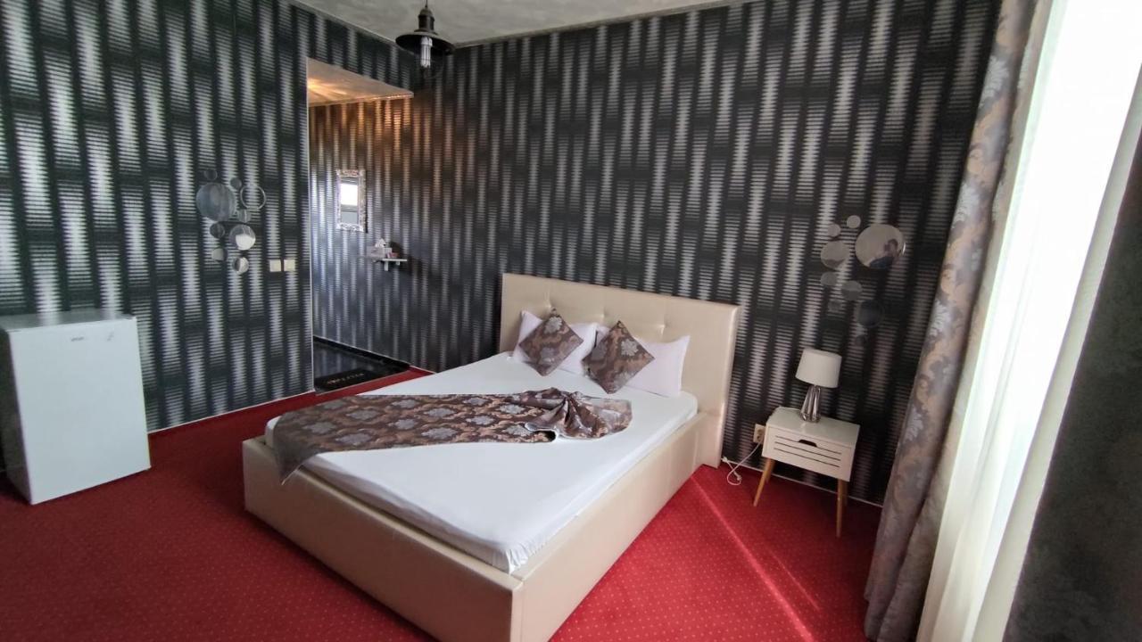 Militari Residence Hotel Chiajna Εξωτερικό φωτογραφία